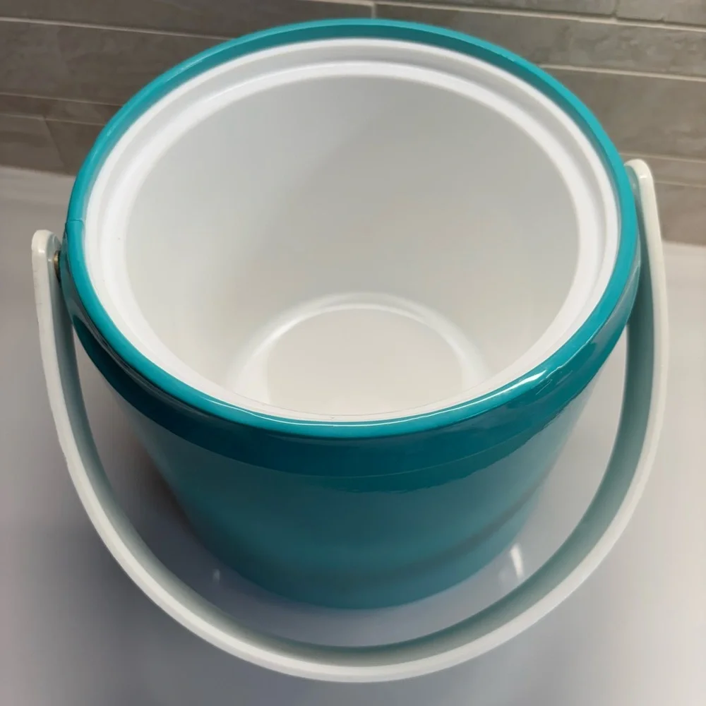 Mid Century Modern Turquoise Tiffany Blue Plastic Ice Bucket with Lid and Handle